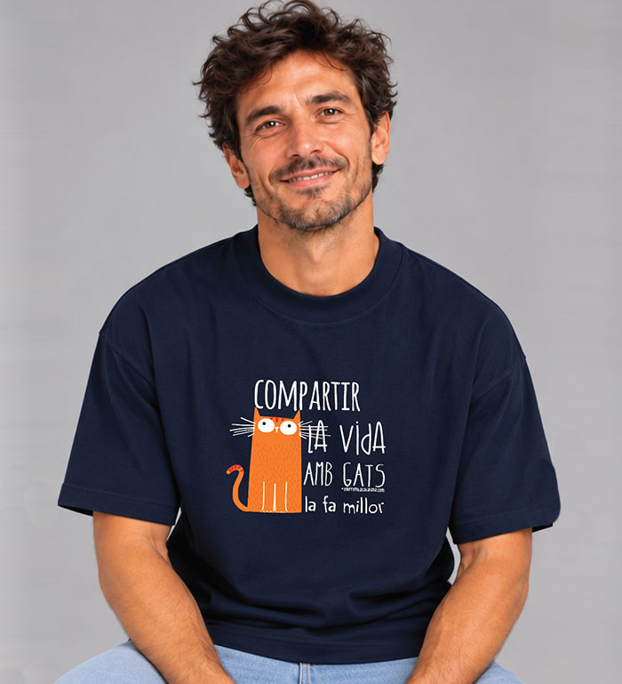 Samarreta oversize gats en catala