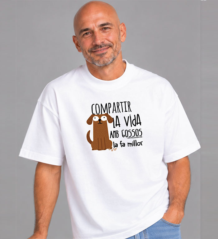 Samarreta over size gossos en català